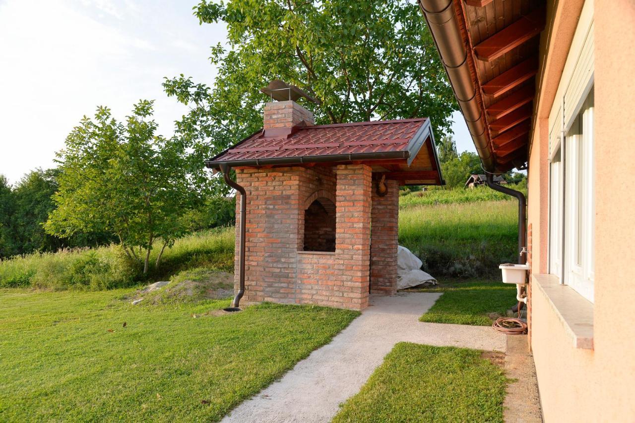 Guest House Blazevic Gornja Gracenica Екстериор снимка