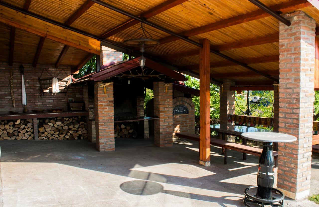 Guest House Blazevic Gornja Gracenica Екстериор снимка