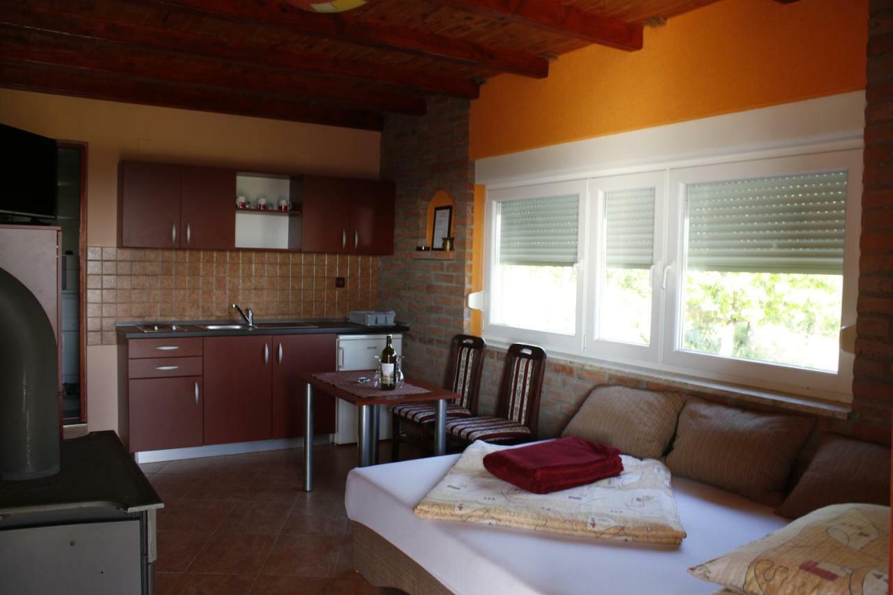 Guest House Blazevic Gornja Gracenica Екстериор снимка